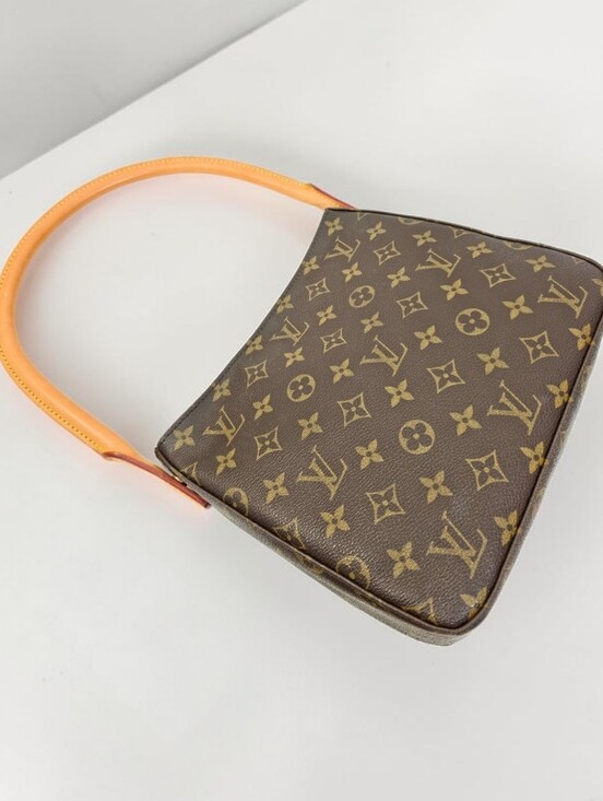 LOUIS VUITTON Monogram Looping Mm Shoulder Bag Louis Vuitton Monogram Looping MM Shoulder Bag